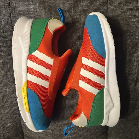 Adidas x Lego Kids Sneakers Size 10K - Picture 2 of 6